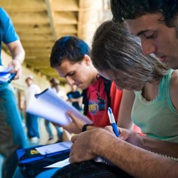 Na Bahia, crise reduz o número de estudantes nas faculdades