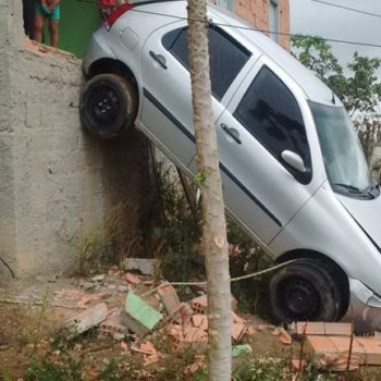 Adolescente provoca acidente no povoado de Monte Alegre