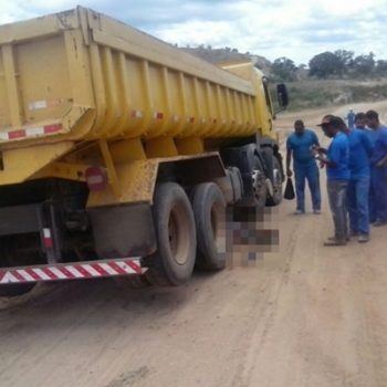 Homem morre atropelado ao tentar atravessar pista após pesca no Sul da Bahia