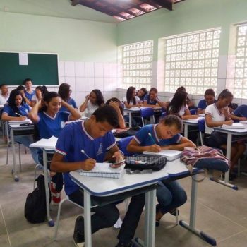 Todos os alunos do terceiro ano serão avaliados em 2017