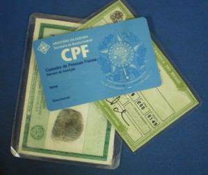 Senado aprova lei que unifica identidade, CPF, habilitação e título de eleitor em um único documento