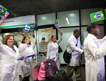 Cuba suspende envio de 710 médicos ao Brasil, diz Ministério da Saúde