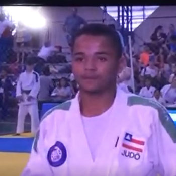 Judoca eunapolitano foi competir em Curitiba e acabou reencontrando a mãe após 13 anos