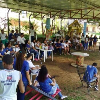 Escola Estadual de Guaratinga promove aula no campo para estudantes