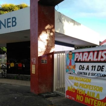 Professores da Uneb paralisam pela manutenção da passagem intermunicipal