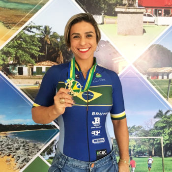 Virgínia Setúbal: baiana de Porto Seguro é bicampeã brasileira de MTB