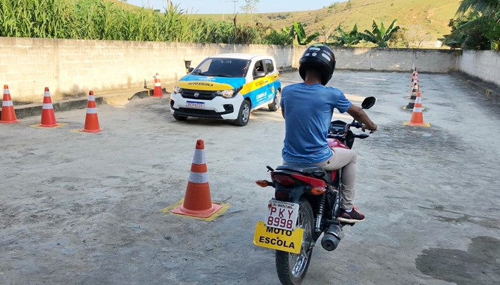 Prova prática do Detran passa a ser feita em Guaratinga pela Autoescola Top Cabrália