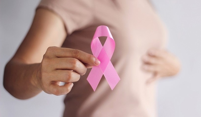 Outubro Rosa: Saiba os direitos da pessoa com câncer