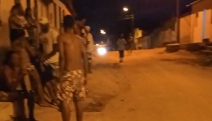 Homem é assassinado a tiros na porta de casa em São João do Sul