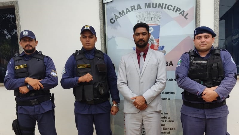 Representantes do Sindicato dos Guardas Municipais da Bahia visitam a Câmara de Guaratinga