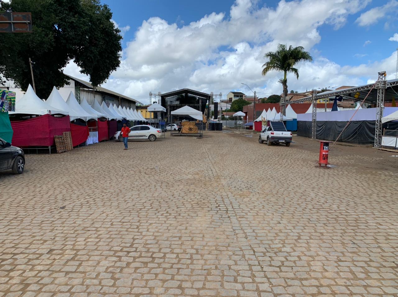 Serviço de limpeza no circuito de evento é destaque no período pós-festa