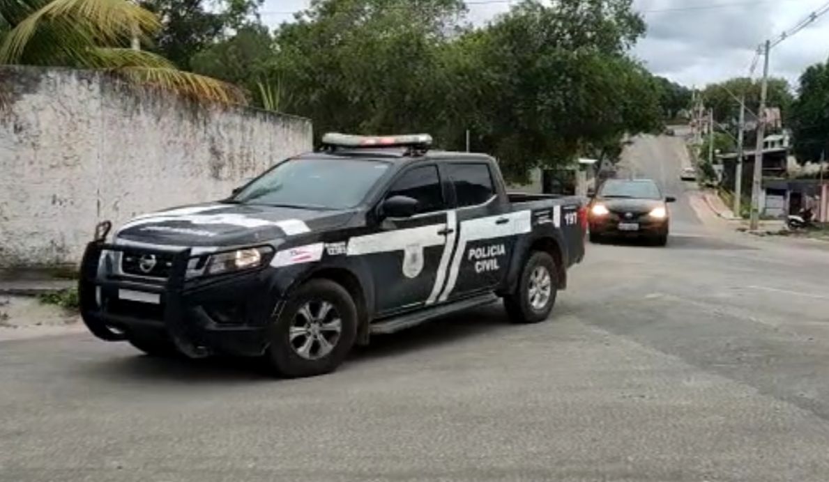 Polícia Civil identifica e conduz autores de vandalismo em escola municipal de Eunápolis
