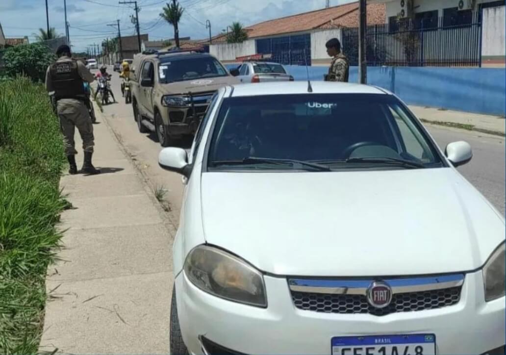 Motorista de transporte por aplicativo é morto a tiros em Porto Seguro