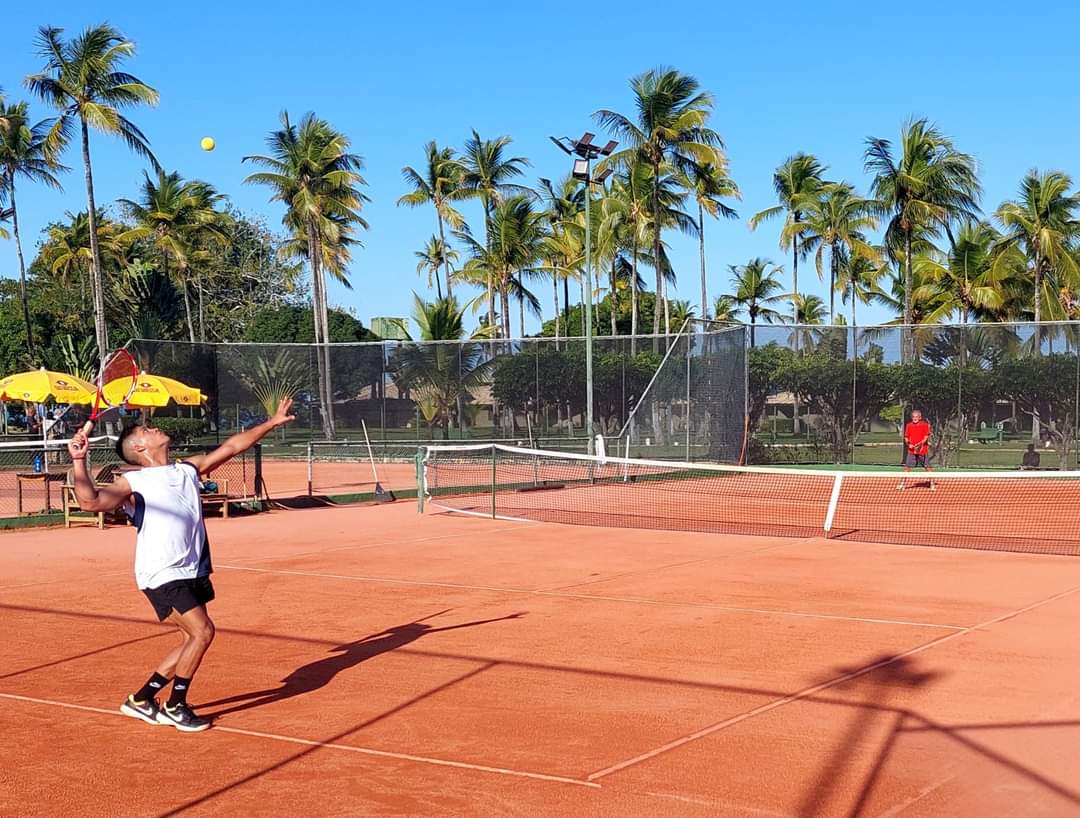 Circuito do Descobrimento reúne tenistas no Porto Seguro Eco Bahia Hotel