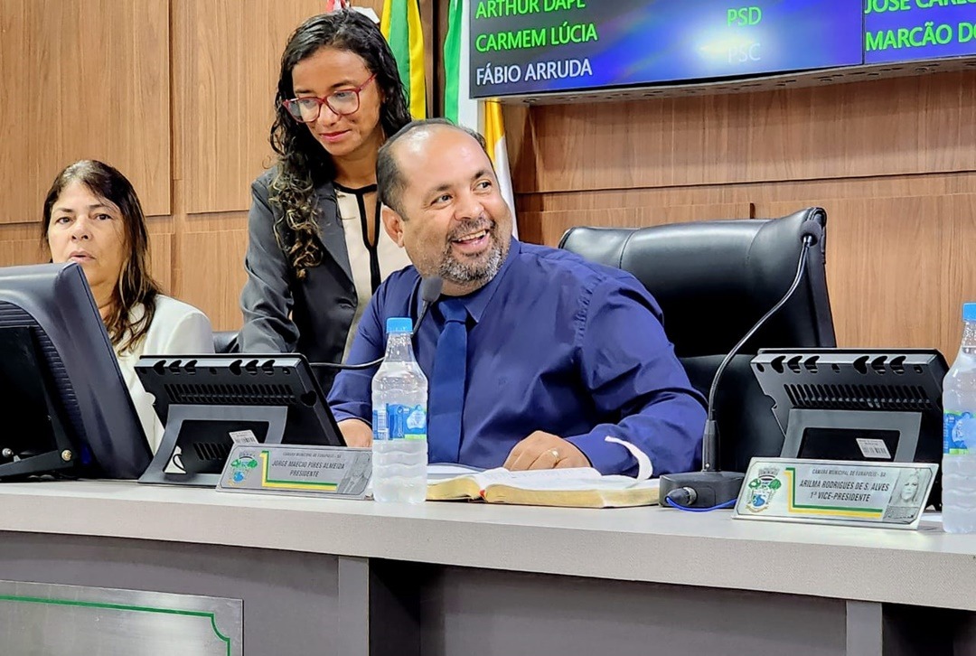Jorge Maécio promulga o novo Regimento Interno da Câmara de vereadores