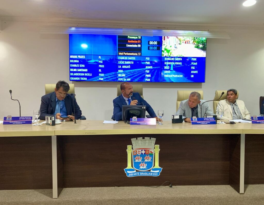 Câmara de Porto Seguro aprova aumento de salário dos vereadores para R$ 17 mil