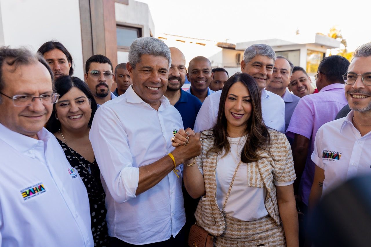 A pedido de Cláudia, Governador Jerônimo Rodrigues anuncia ciclovia e iluminação no Semianel Viário