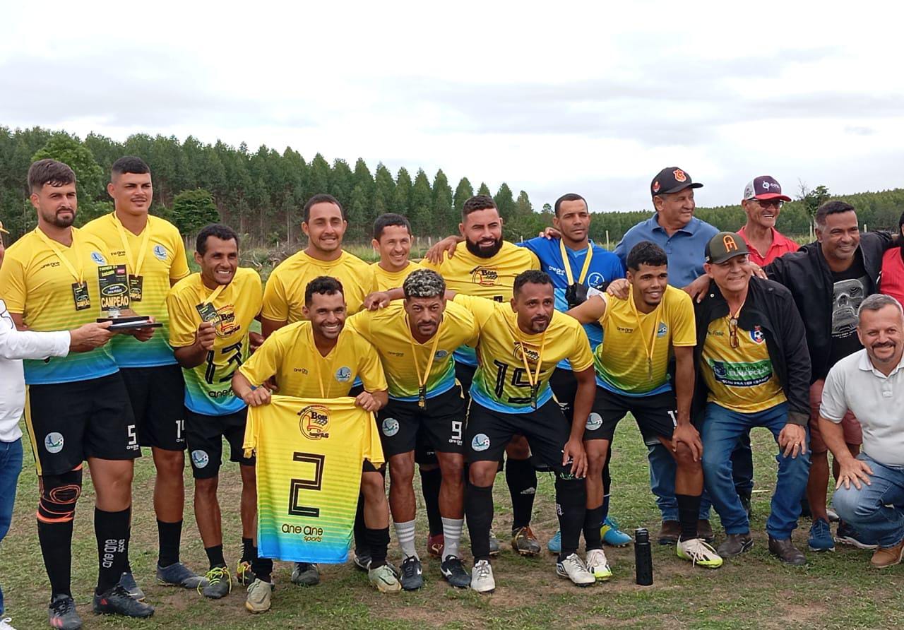 Time guaratinguense é o grande campeão do Torneio da Amizade em Eunápolis