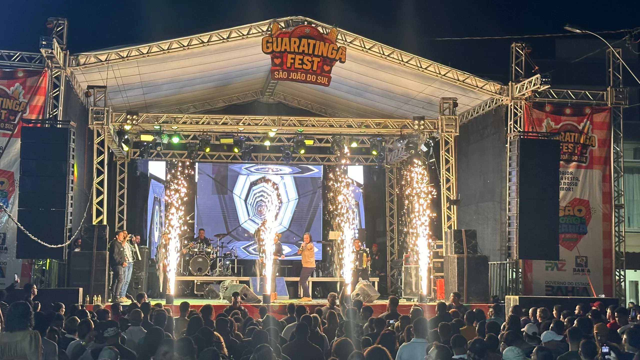 Terceira noite do São João do Sul celebra talentos locais, nostalgia e grandes momentos no palco em Guaratinga