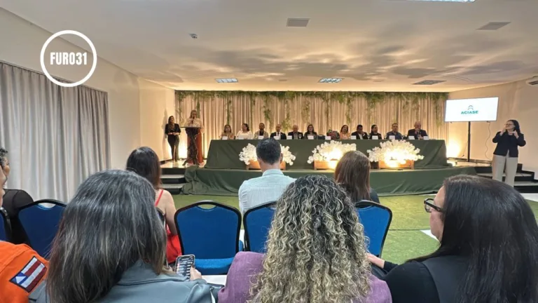 Nova diretoria da ACIASE toma posse em Eunápolis para o biênio 2026/2028